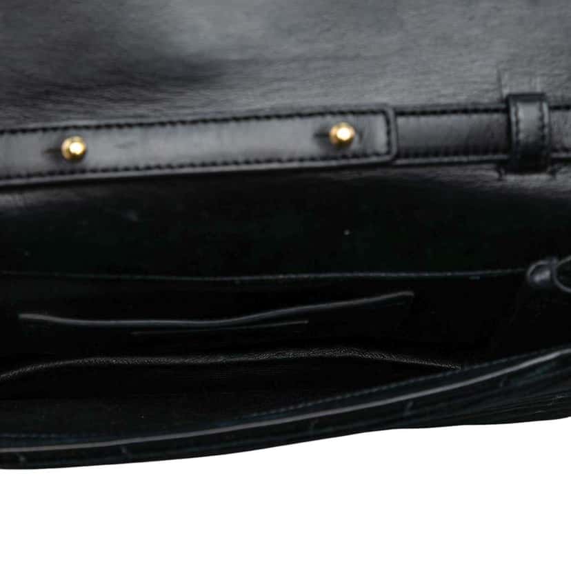 Saint Laurent Medium Chevron Velvet Monogram Envelope Bag Black Velvet Good condition - Model View