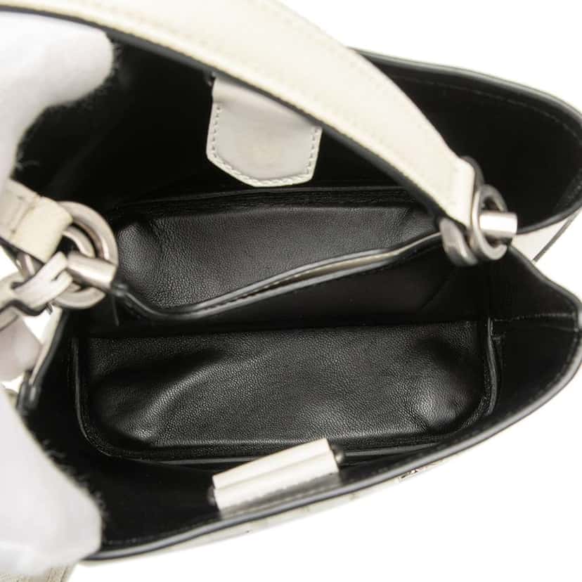 Prada Small Saffiano Cuir Smalto Panier Satchel White Leather Good condition - Model View