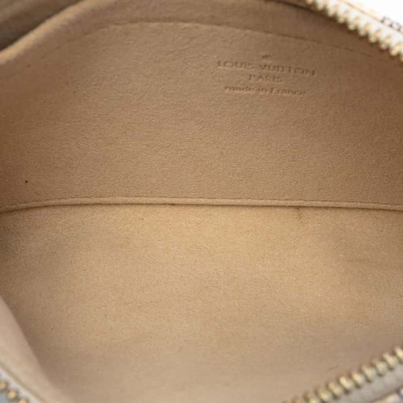 Louis Vuitton Damier Azur Pochette Milla MM White Good condition - Model View