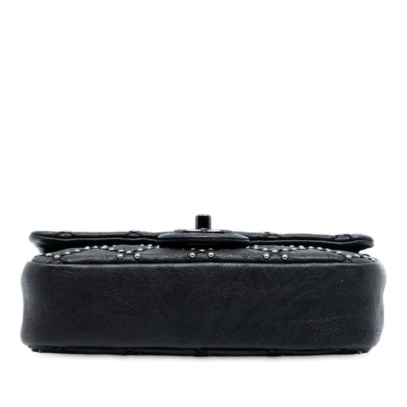 Chanel Small Quilted Distressed Calfskin Studded Metal Beauty Flap Black Leather Good condition - Inside View