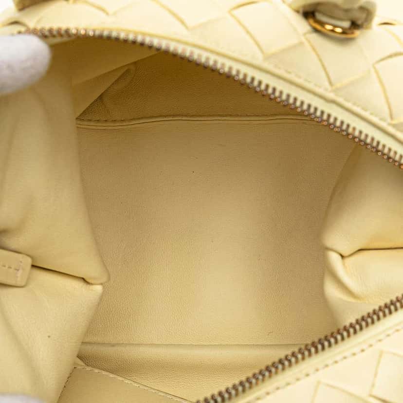 Bottega Veneta Mini Nappa Intrecciato Bauletto Satchel Yellow Leather Good condition - Model View