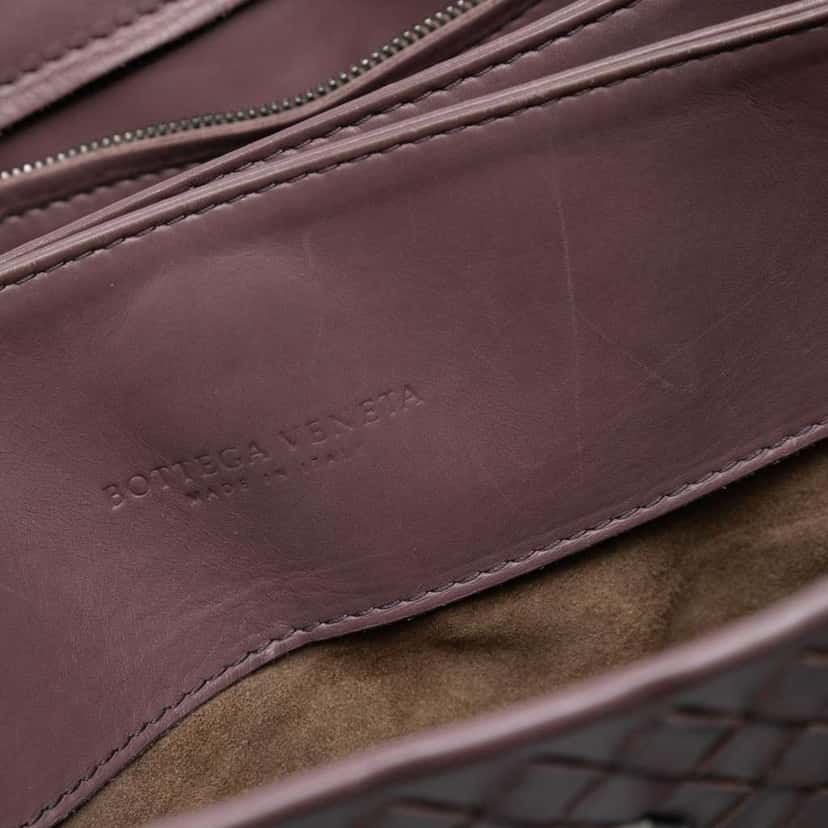 Bottega Veneta Small Nappa Intrecciato Roma Satchel Red Leather Good condition - Box View