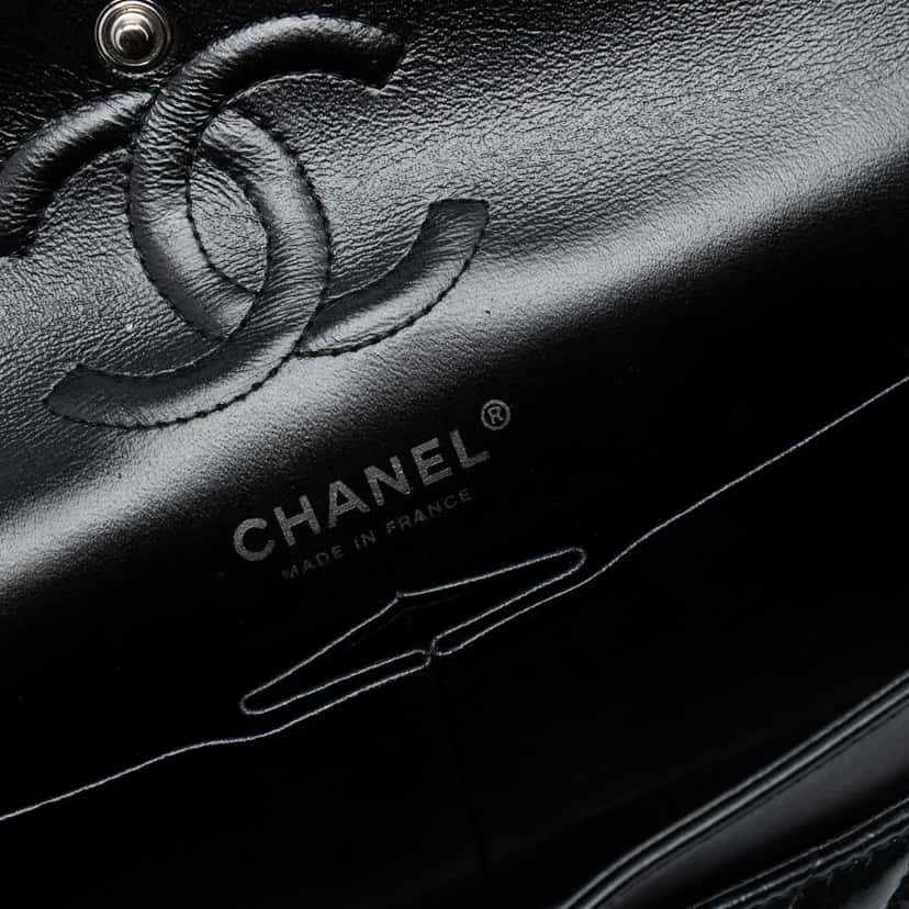 Chanel Small Classic Chevron Patent So Black Double Flap Black Leather Good condition - Box View