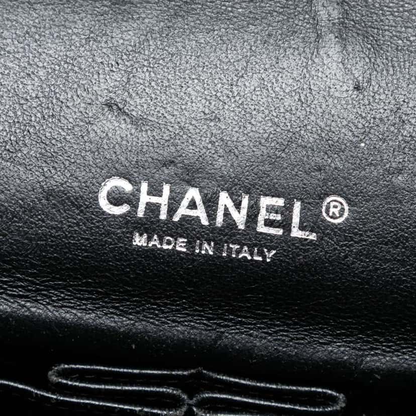 Chanel Maxi Classic Patent Double Flap Black Leather Good condition - Box View