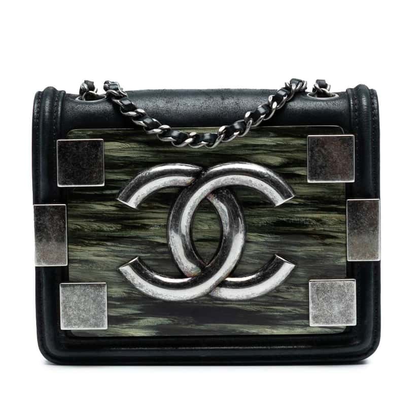 Chanel Mini Acrylic and Calfskin Boy Brick Flap Green Leather Good condition - Front View