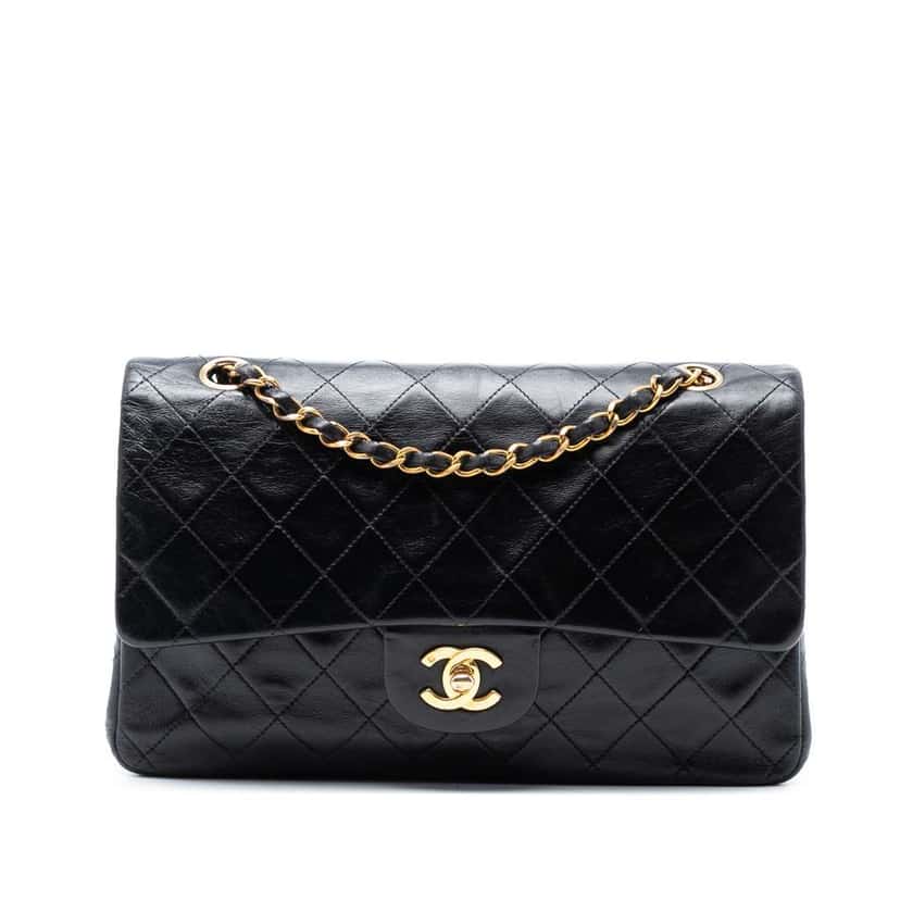 Chanel Medium Classic Lambskin Double Flap Black Leather Good condition - Front View