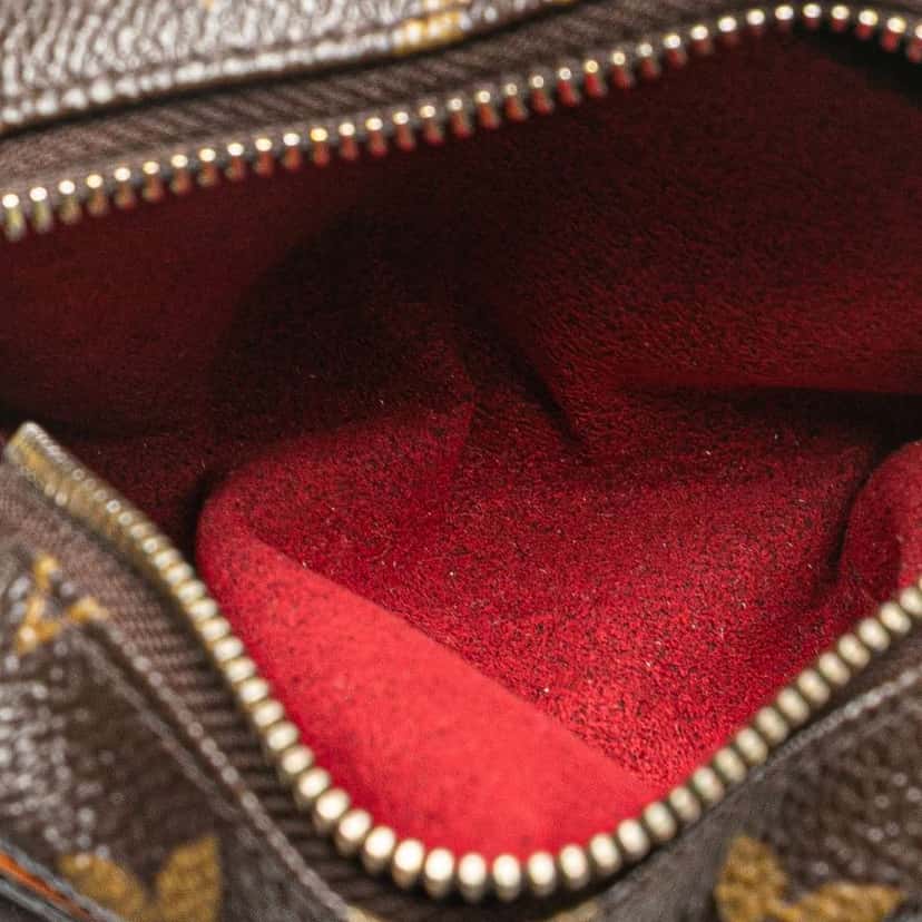 Louis Vuitton Monogram Trousse Wapity Brown Very good condition - Model View