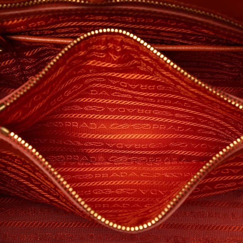 Prada Medium Saffiano Lux Promenade Satchel Orange Leather Good condition - Model View