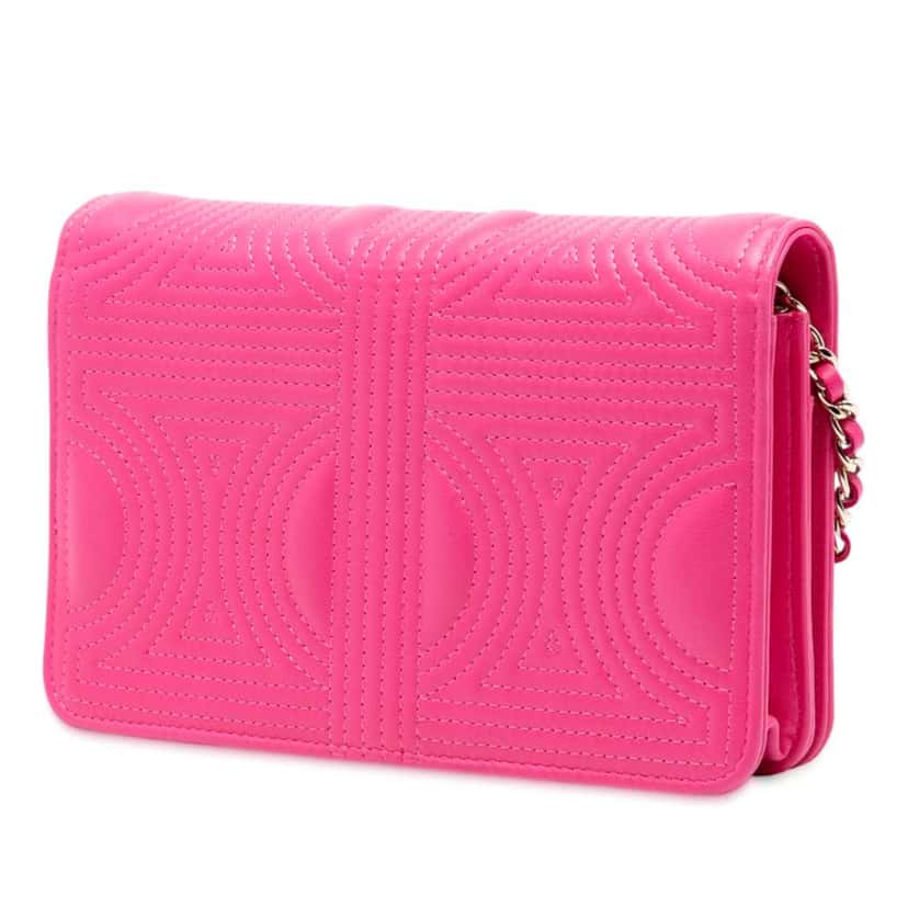 Chanel Quilted Lambskin Korean Garden Wallet on Chain Pink Leather Very good condition - Back View