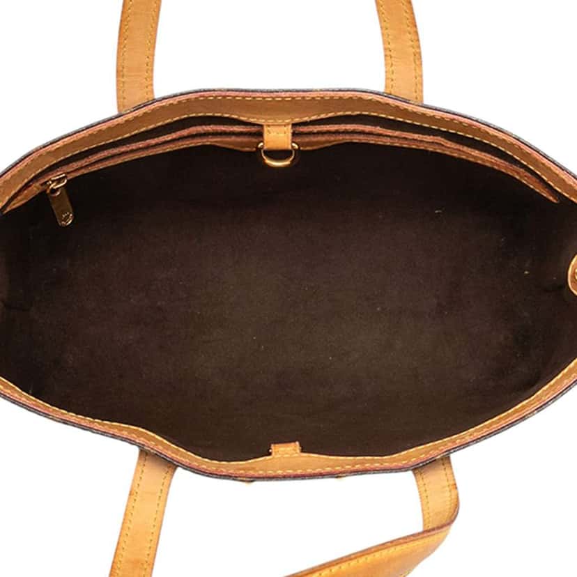 Louis Vuitton Monogram Wilshire PM Brown Good condition - Model View