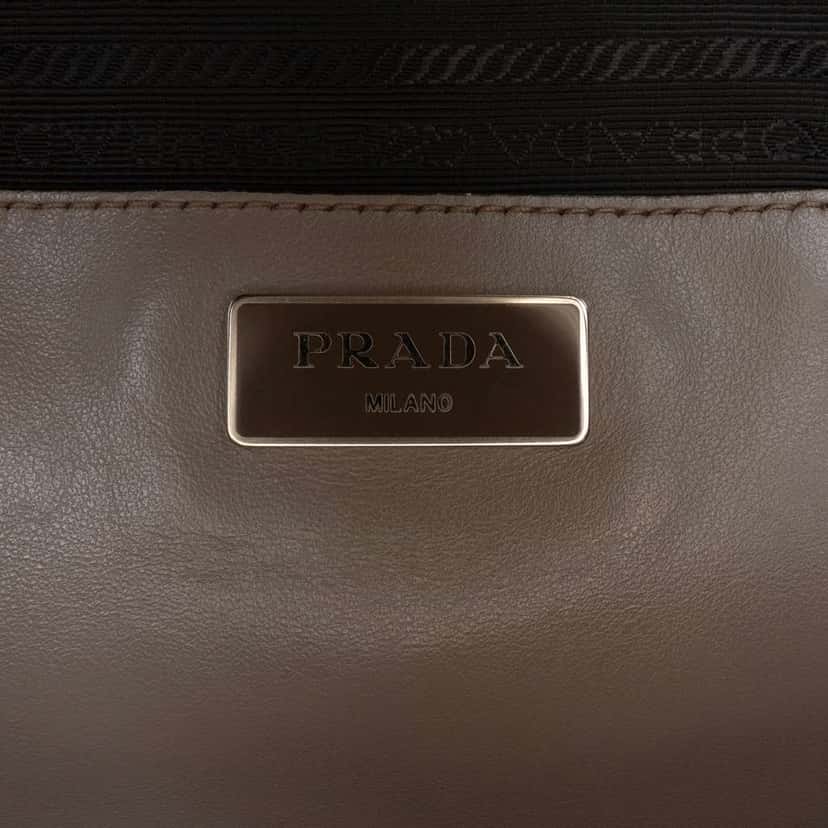 Prada City Calf Hand Stitched Zip Tote Brown Leather Good condition - Box View