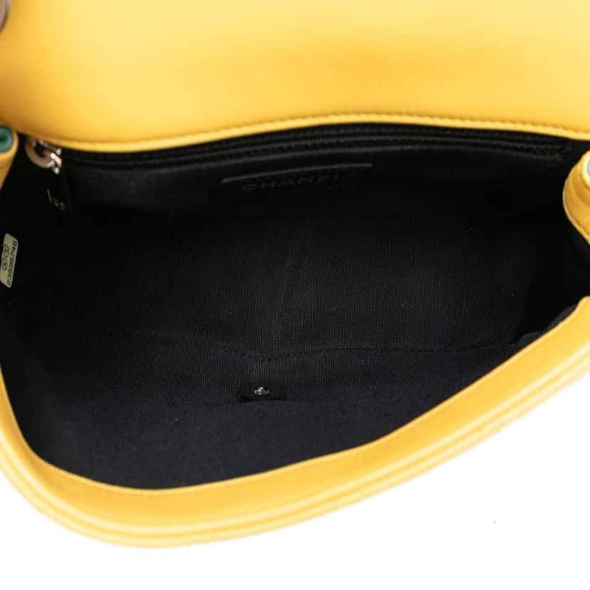 Chanel Small CC Quilted Multicolor Lambskin Acrylic Cuba Flap Yellow Leather Good condition - Model View