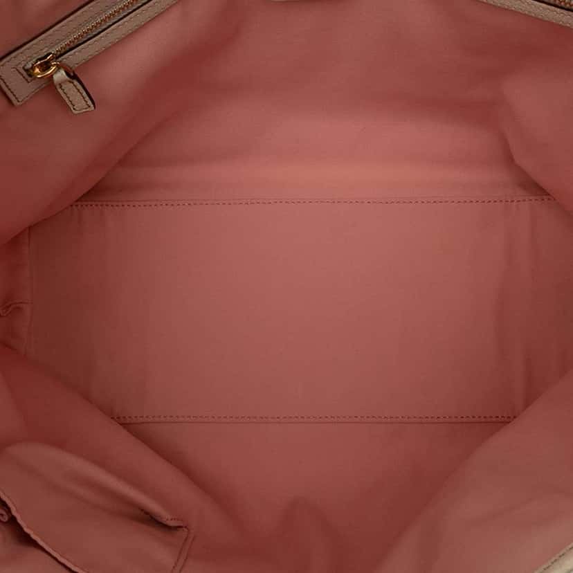 Gucci GG Canvas Jolicoeur Tote Pink Canvas Good condition - Model View