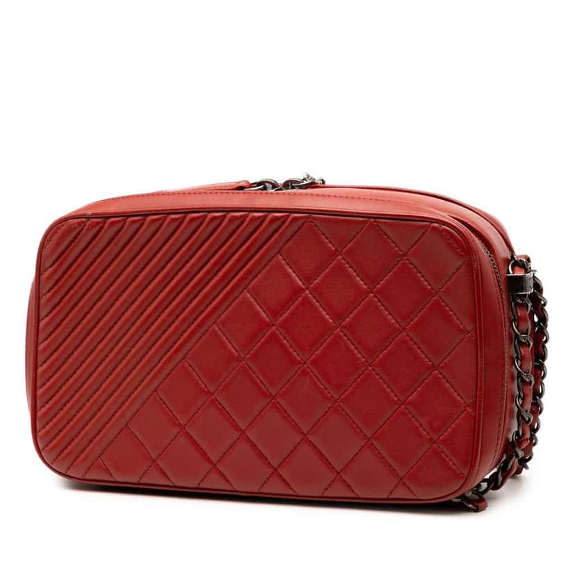 Chanel Medium Quilted Lambskin Coco Boy Camera Bag Red Leather Very good condition - Back View