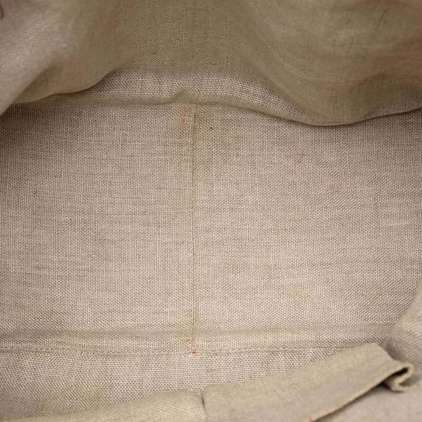 Gucci GG Canvas Bree Zippered Tote Brown Canvas Good condition - Model View