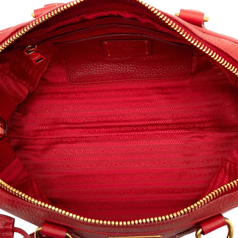 Prada Vitello Daino Bauletto Bag Red Leather Good condition - Model View