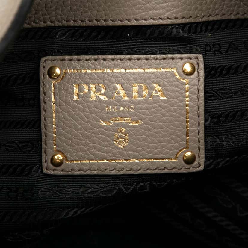 Prada Vitello Phenix Logo Tote Grey Leather Good condition - Box View