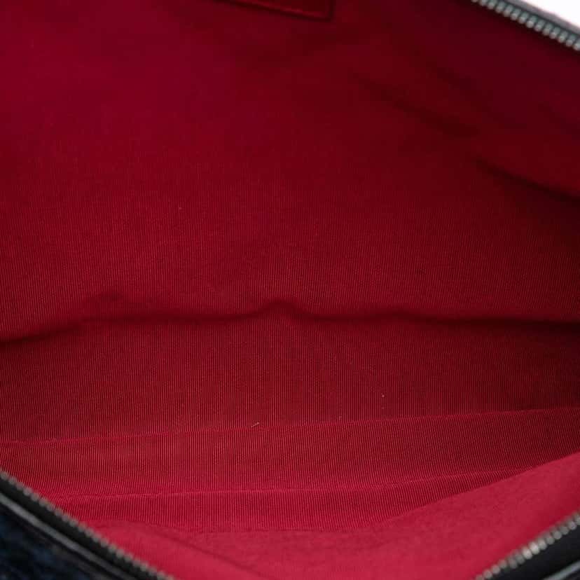 Chanel Large Tweed and Calfskin Embroidered Gabrielle O Case Clutch Blue Tweed Good condition - Model View