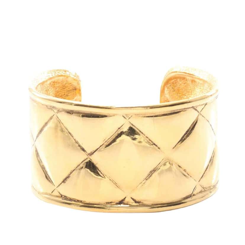Chanel CC Gold Plated Quilted Wide Cuff Bracelet Gold Metal Good condition - Front View