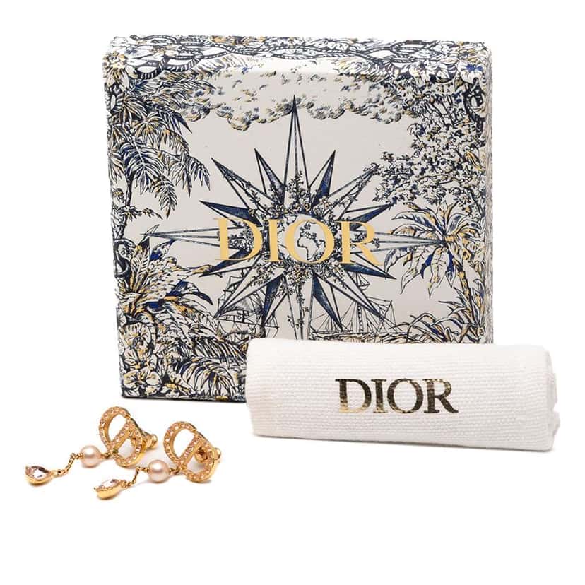 Dior Gold Plated Faux Pearl and Rhinestones Drop Push Back Earrings Gold Metal Good condition - Model View