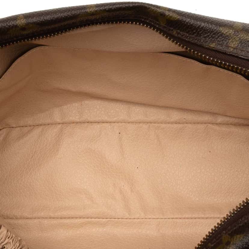 Louis Vuitton Monogram Trousse Toilette 28 Brown Good condition - Model View
