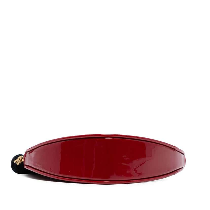 Saint Laurent Patent Sac Coeur Heart Shaped Clutch Red Leather Good condition - Inside View