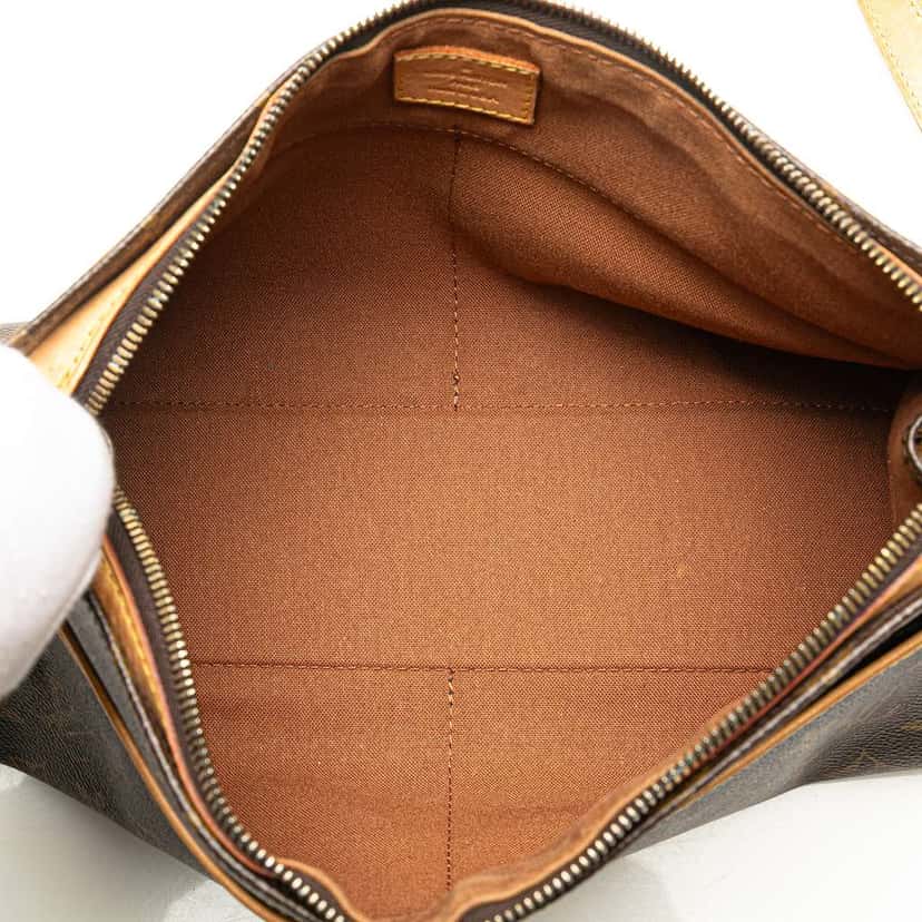 Louis Vuitton Monogram Popincourt Long Brown Good condition - Model View