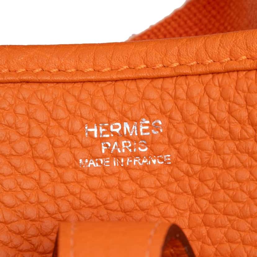 Hermès Clemence Evelyne III 29 Orange Leather Good condition - Box View