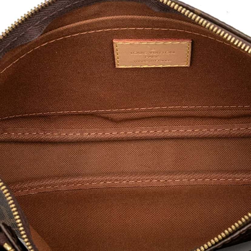 Louis Vuitton Monogram Multi Pochette Accessoires Brown Good condition - Model View