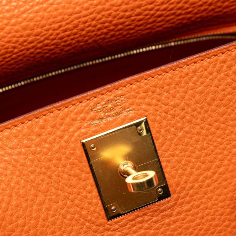 Hermès Clemence Kelly II Retourne 32 Orange Leather Good condition - Box View
