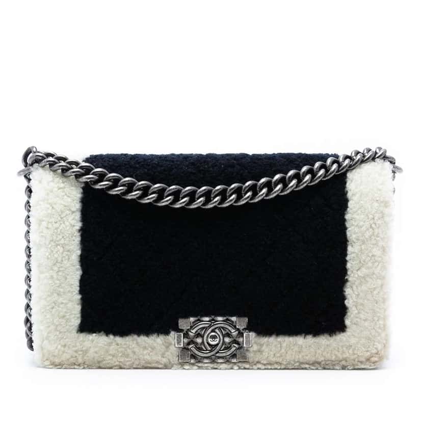 Chanel Old Medium Bicolor Shearling Boy Flap Black Very good condition - Front View