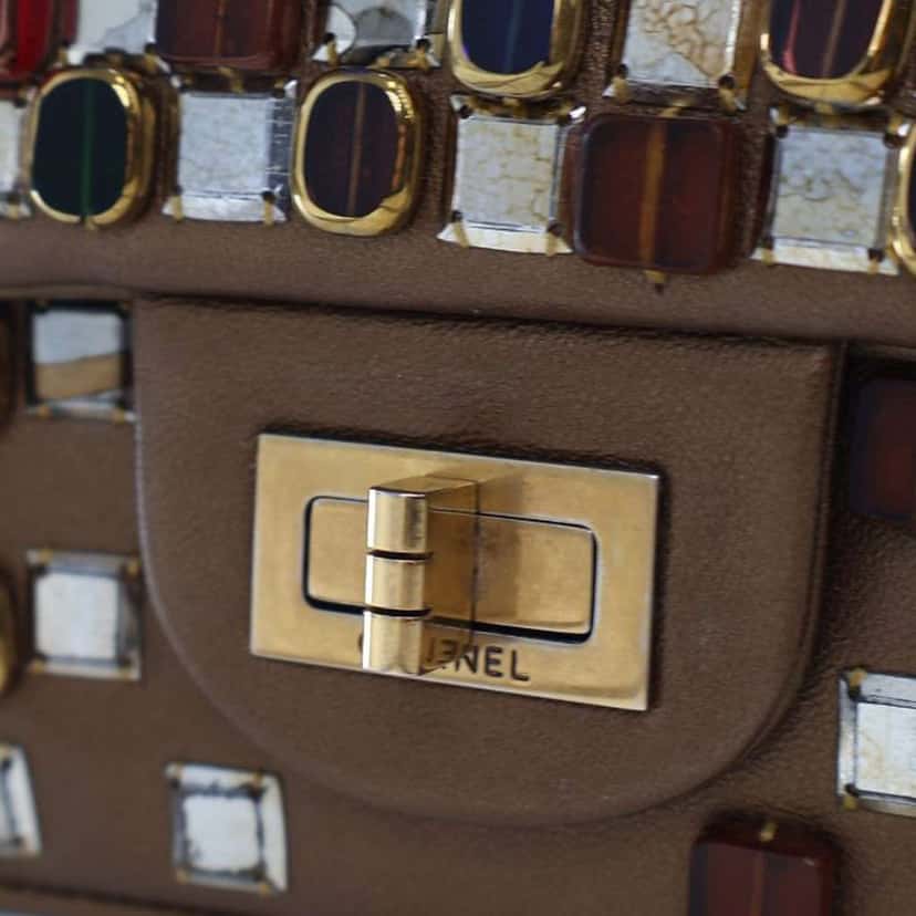 Chanel Paris Byzance Gripoix Bijoux Reissue 2.55 Calfskin Single Flap 225 Brown Leather Good condition - Box View