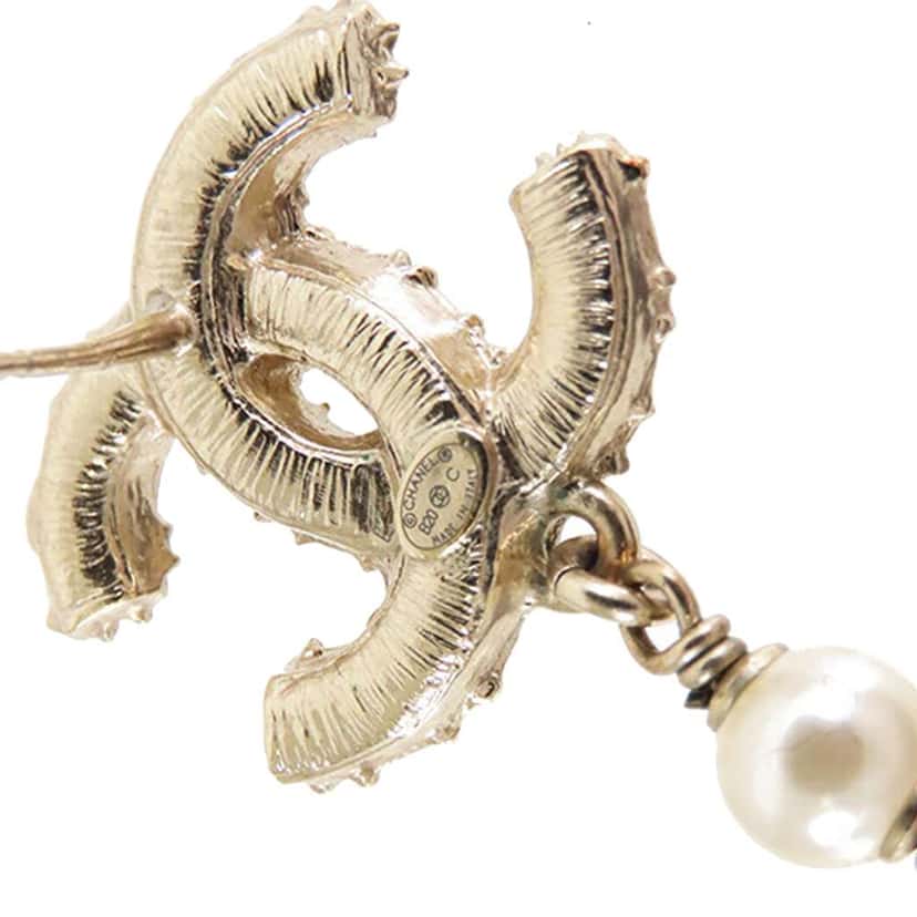 Chanel Gold Plated Faux Pearl CC Dangle Bullet Back Earrings Gold Metal Good condition - Model View