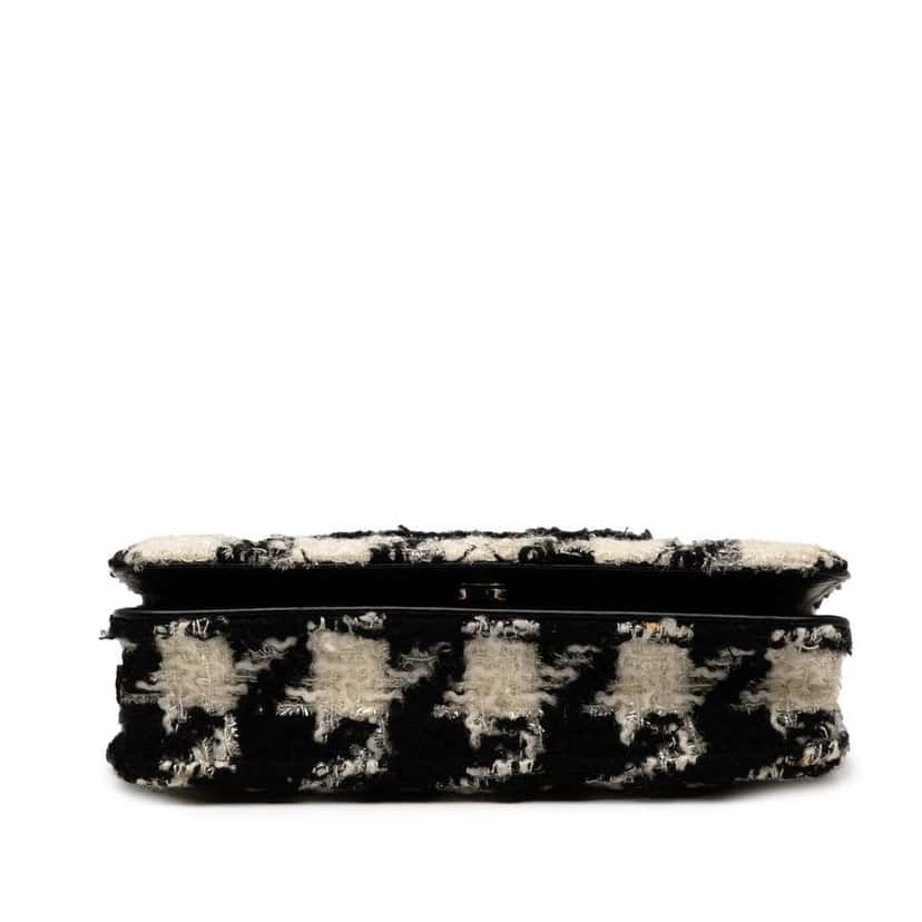 Chanel CC Houndstooth Tweed Wallet On Chain Black Tweed Good condition - Inside View