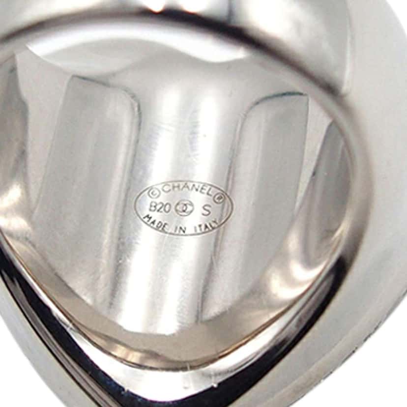 Chanel Silver Plated Crystal CC Heart Ring Silver Metal Good condition - Box View