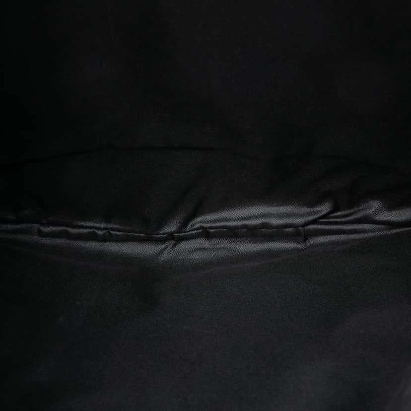 Gucci GG Suede Hobo Black Leather Good condition - Model View
