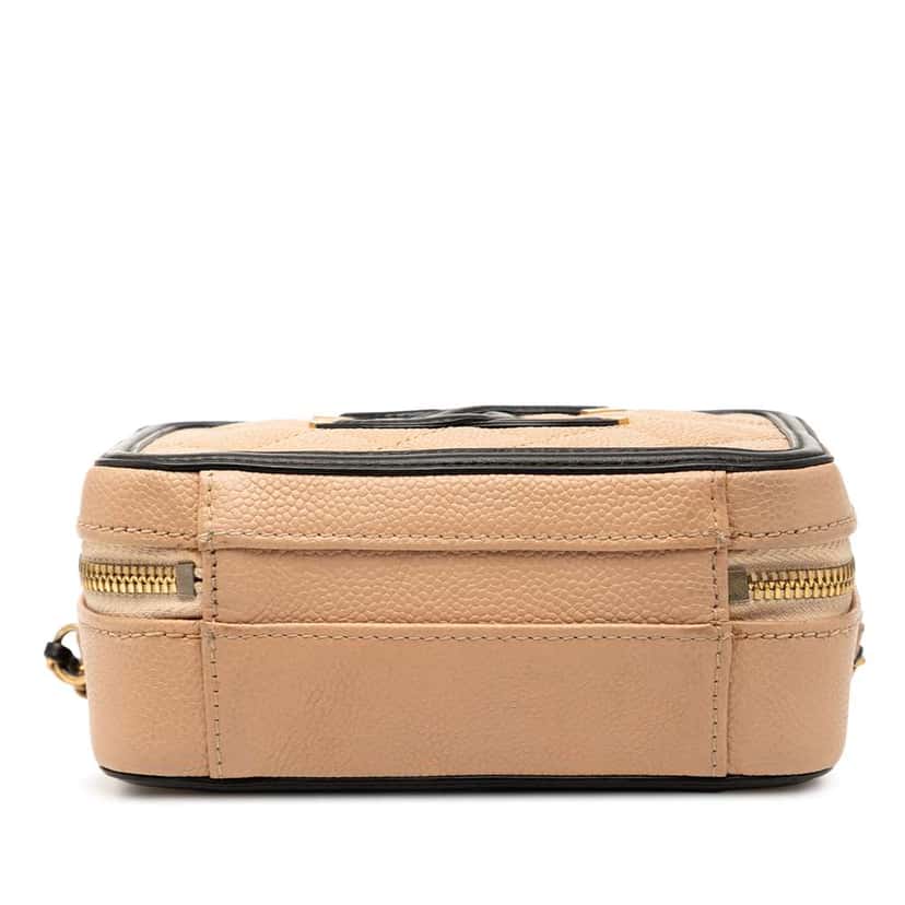 Chanel Small Caviar CC Filigree Vanity Case Brown Leather Good condition - Inside View