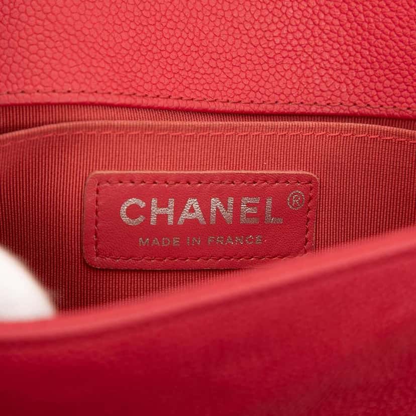 Chanel Small Quilted Caviar Boy Flap Red Leather Good condition - Box View