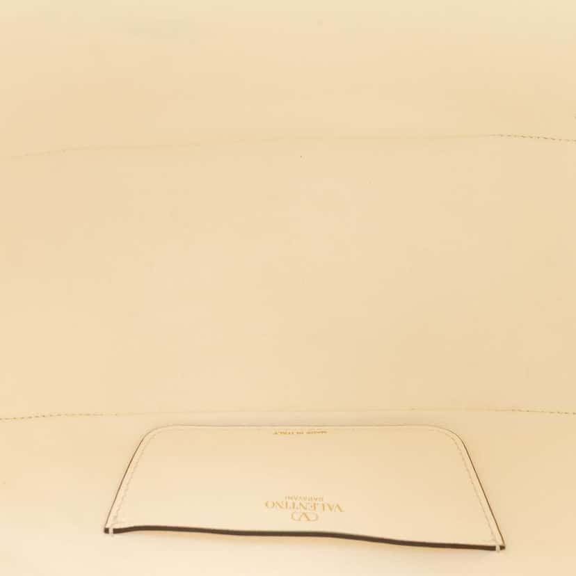 Valentino Small Grainy Calfskin VLogo Moon Hobo White Leather Good condition - Model View