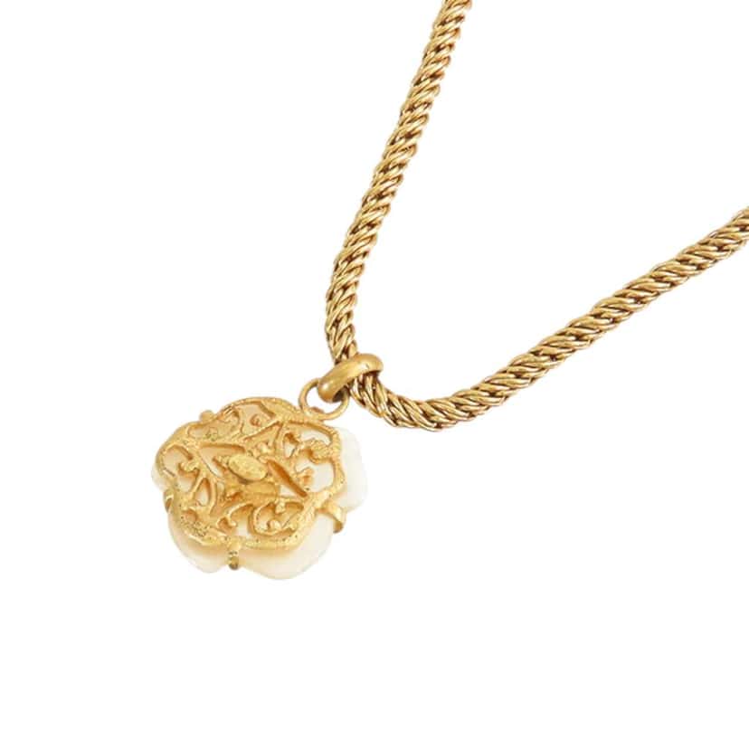 Chanel Gold Plated Mother of Pearl Camellia Pendant Necklace Gold Metal Good condition - Inside View