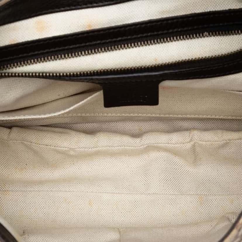Gucci Diamante Canvas 1973 Shoulder Bag Brown Canvas Good condition - Model View