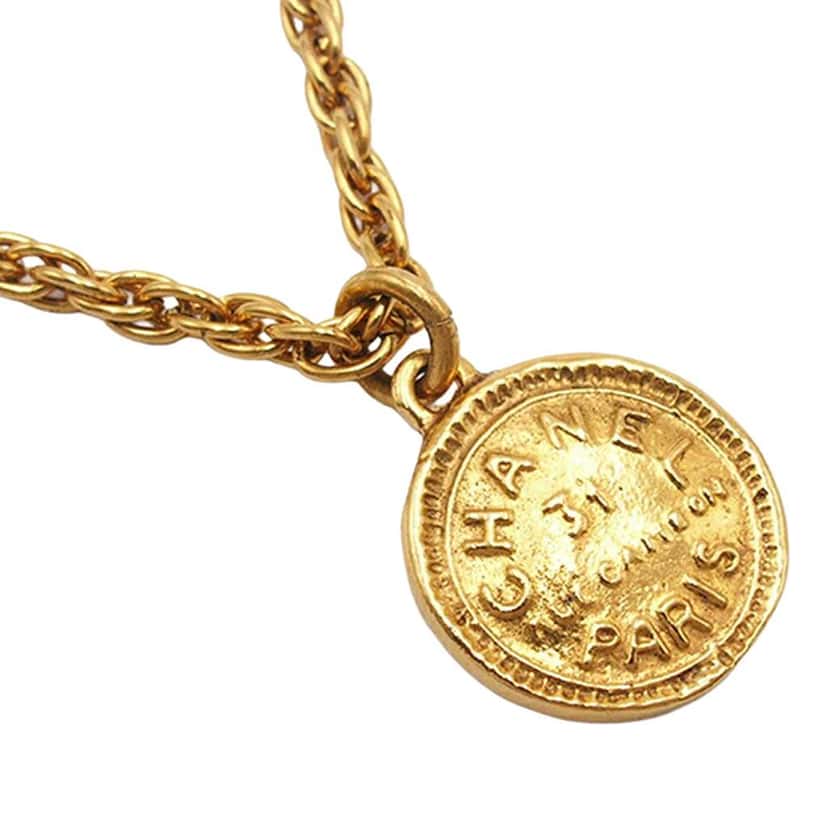 Chanel Gold Plated 31 Rue Cambon Medallion Pendant Necklace Gold Metal Good condition - Inside View