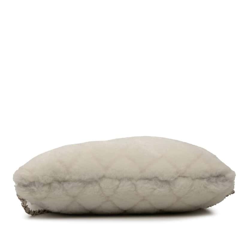 Chanel CC Shearling Coco Neige Backpack White Good condition - Inside View