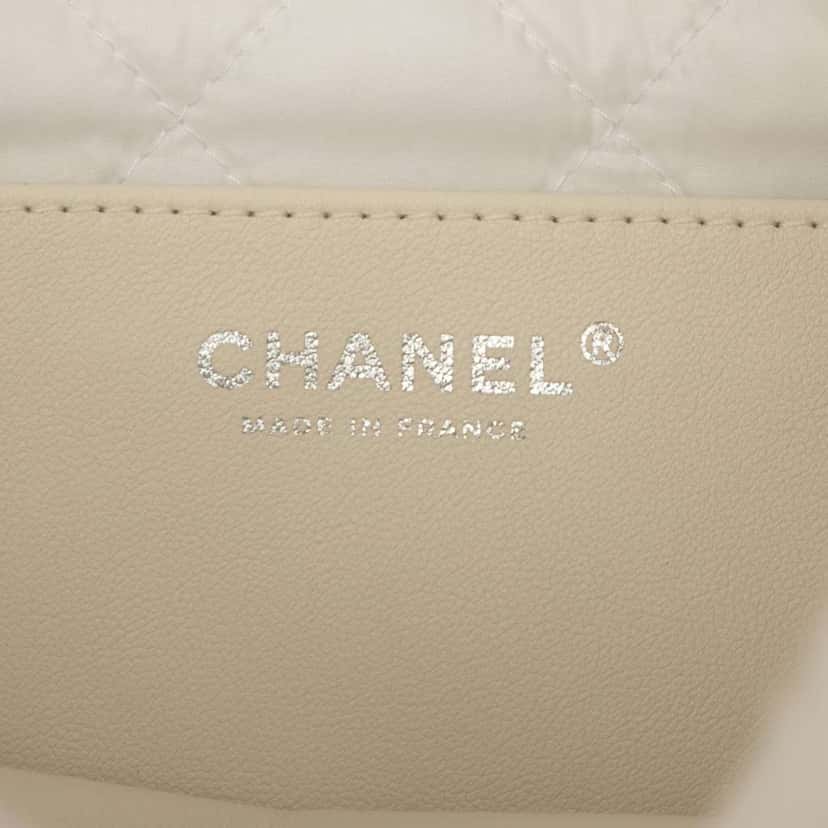 Chanel CC Shearling Coco Neige Backpack White Good condition - Box View
