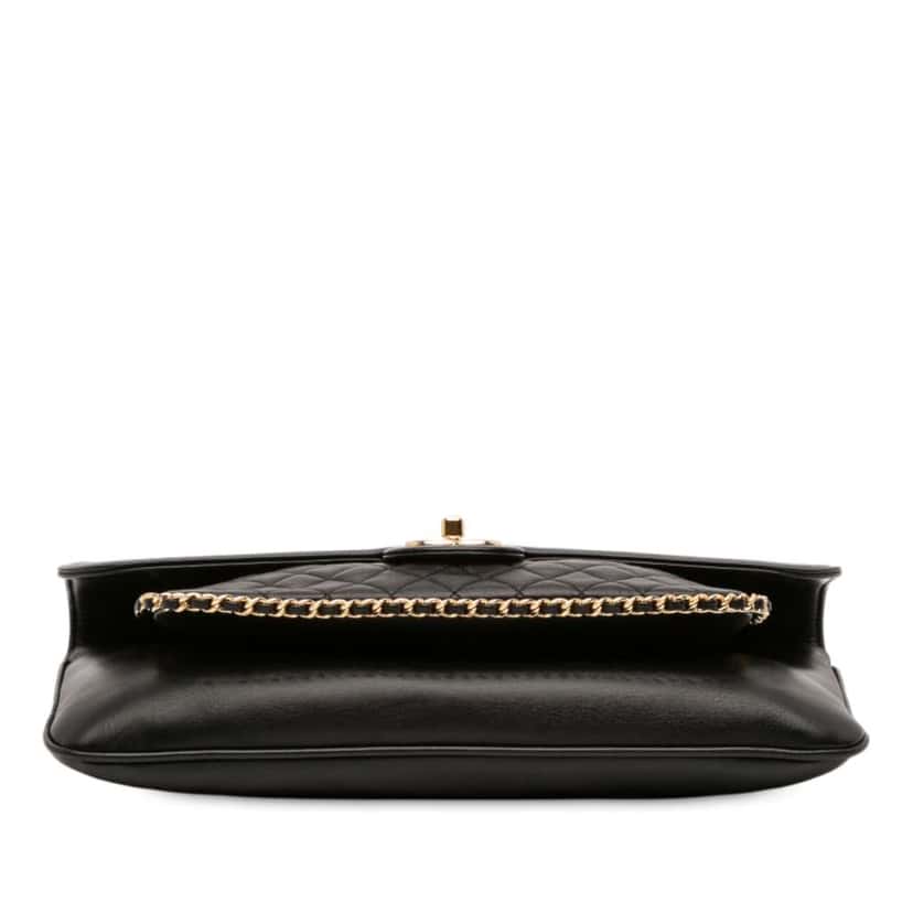 Chanel Quilted Lambskin CC Unchained Flap Clutch Black Leather Good condition - Inside View