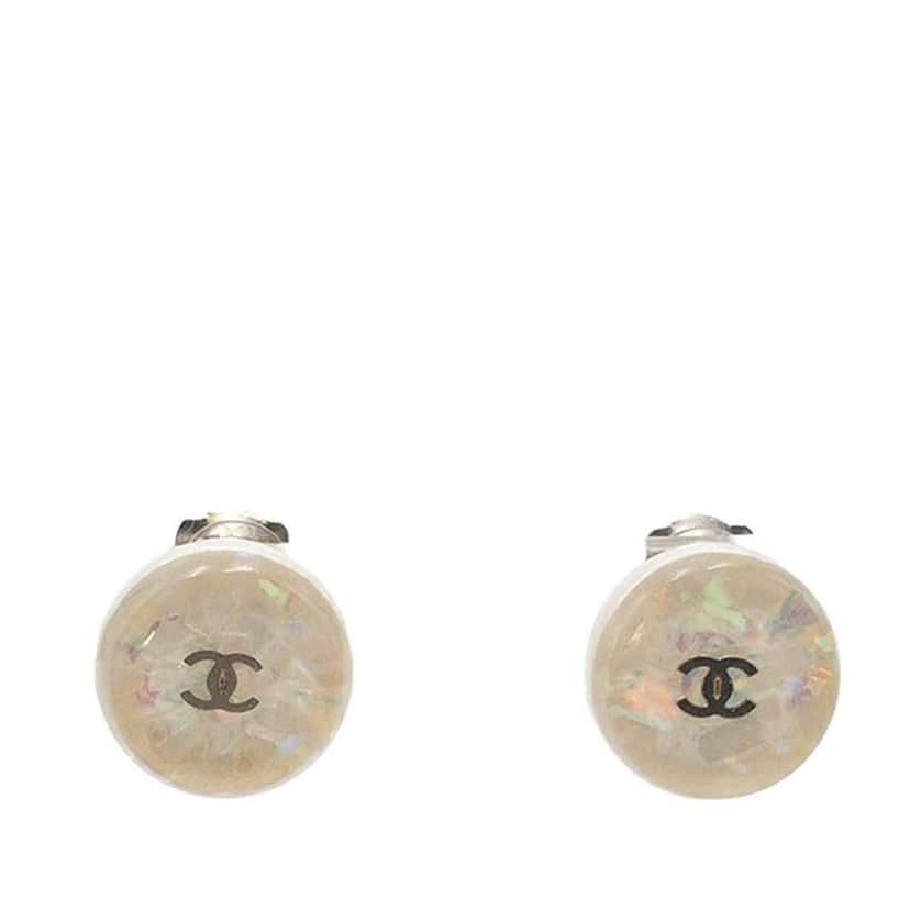 Chanel CC Resin Clip On Earrings White Good condition - Front View