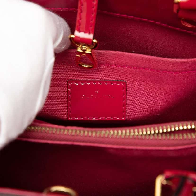 Louis Vuitton Monogram Vernis Montaigne BB Red Leather Good condition - Box View