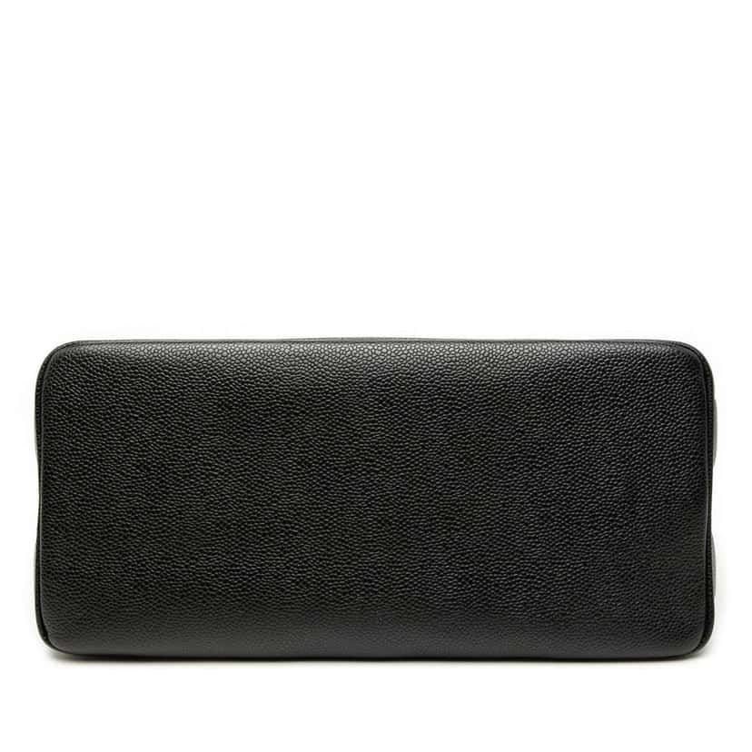 Chanel Caviar Medallion Tote Black Leather Good condition - Inside View
