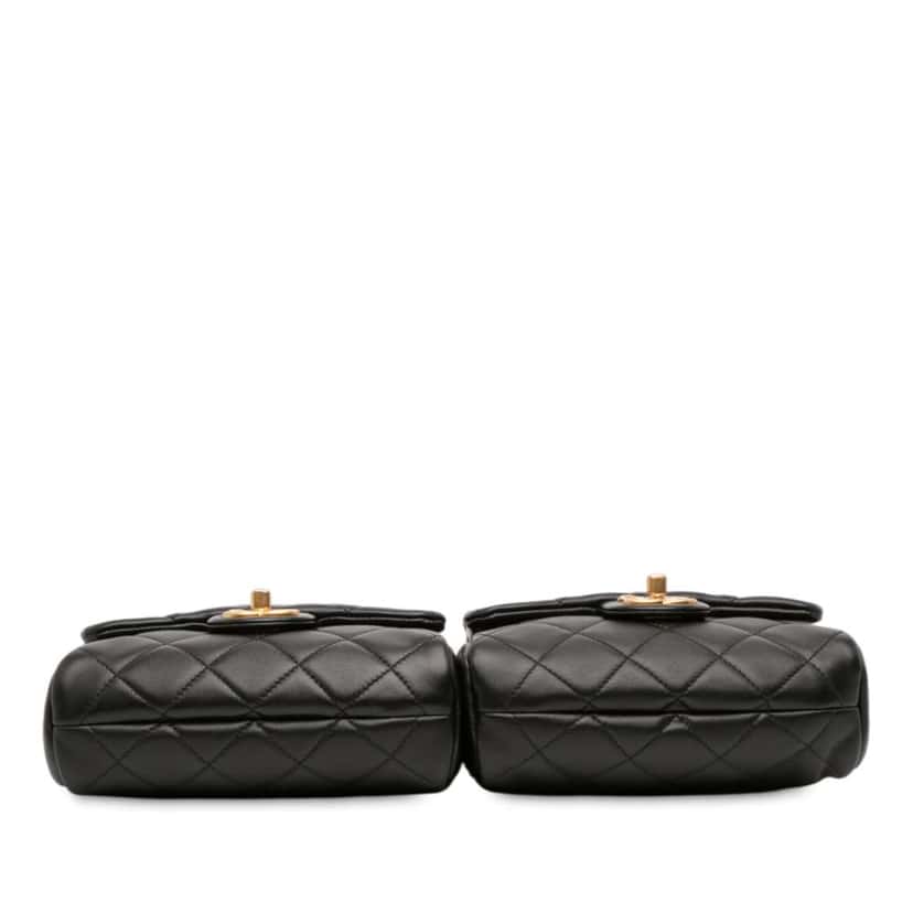 Chanel CC Quilted Lambskin Side Packs Crossbody Black Leather Good condition - Inside View