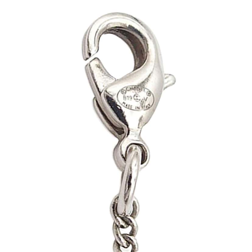 Chanel CC Silver Plated Rhinestones Pendant Necklace Silver Metal Good condition - Box View